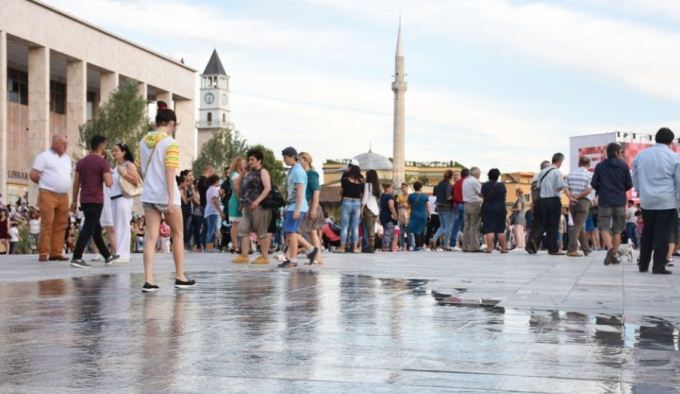 Anketa e Cilesise se Jetes nga KE: Shqiptaret nder me optimistet per te ardhmen e femijeve